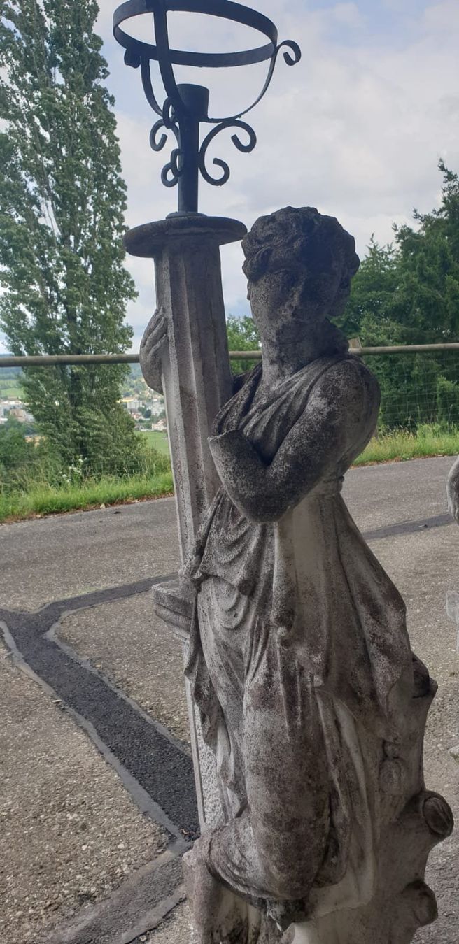 Lampade: Gartenlampe - Lampenfigur - Jungfrau - Jugendstil - Romantik – Usato da Staufen venduto da jasminm01 2