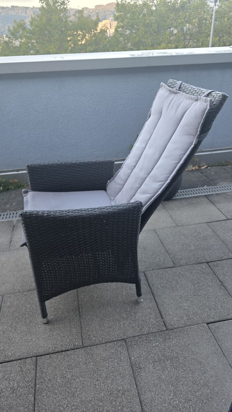 Sedie: Hochlehner Gartenstuhl / Rattanstuhl verstellbar – Usato da Wettingen venduto da EllyJ 2
