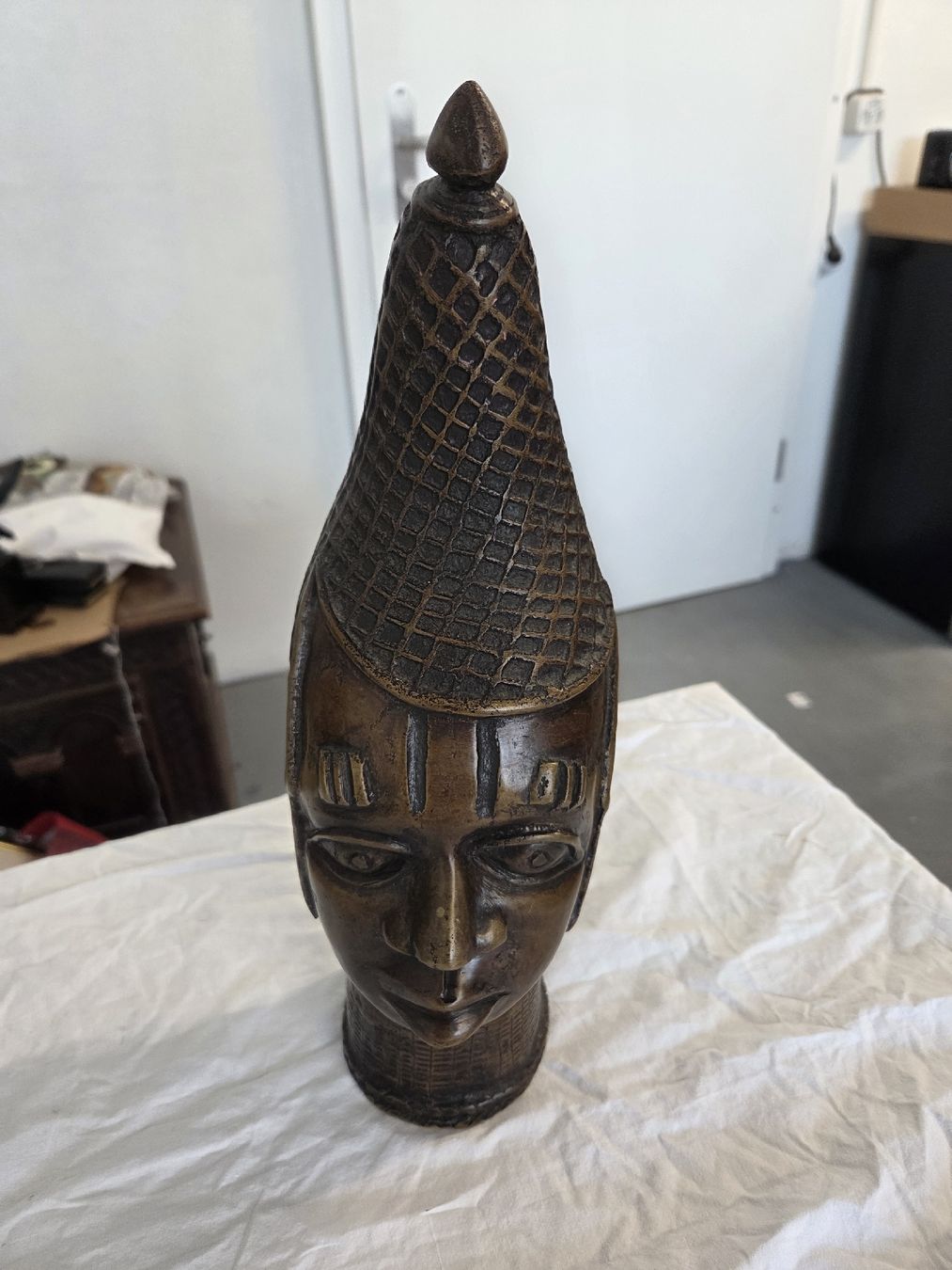 Sculture & Statue: Alte Bronze Kopf Skulptur, Kunstobjekt – Usato da Dietikon venduto da Allegra34 5