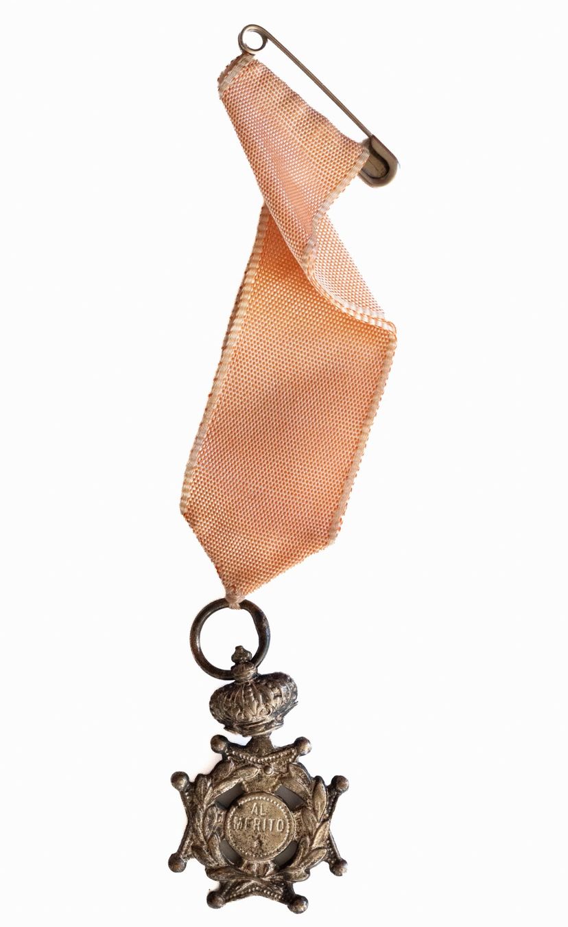 Medaglie: Miniatur Orden AL MERITO - VII – Nuovo e nell'imballaggio originale da Rotkreuz venduto da num_6343 1