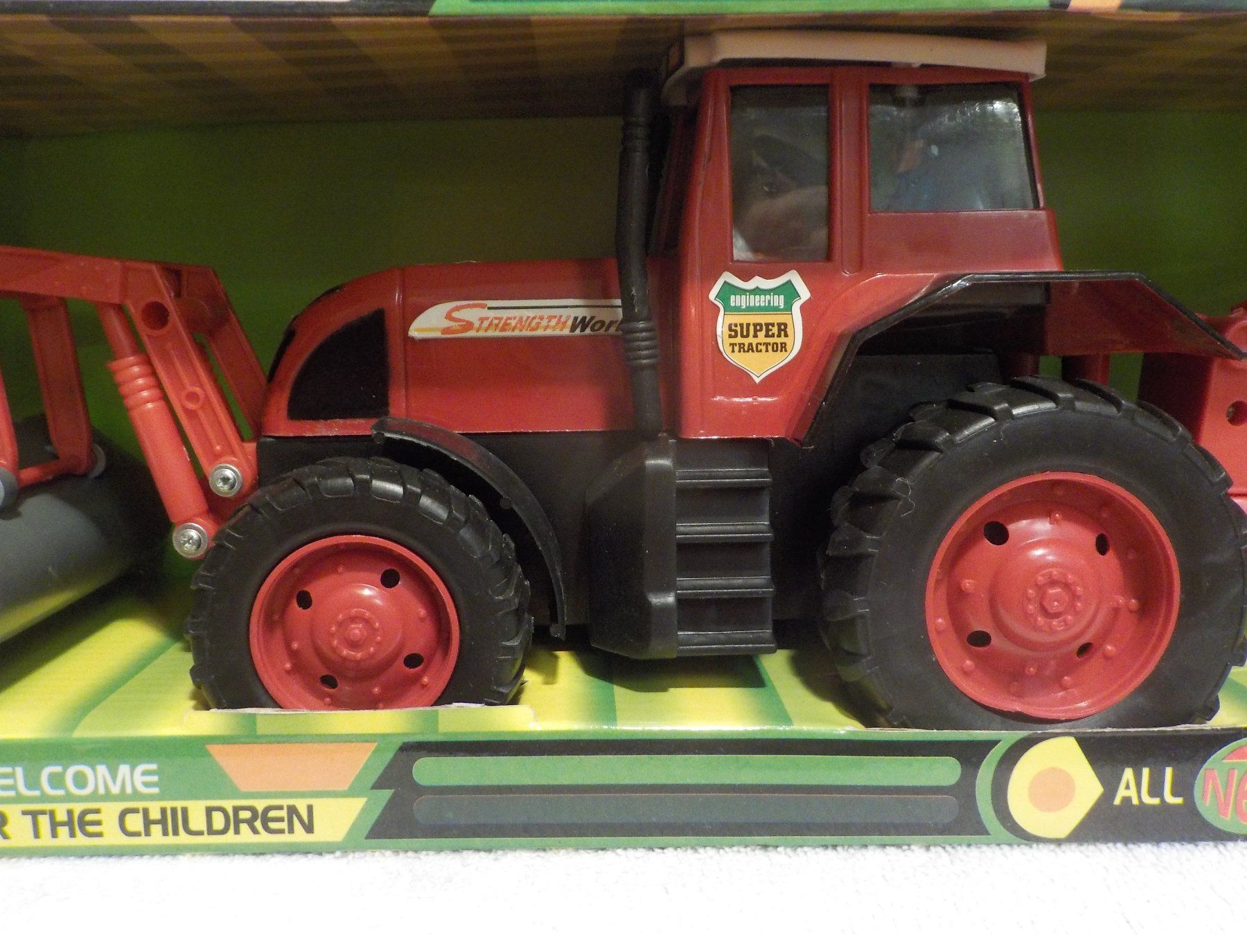 Trattori: Roter Farm World Arbits Traktor mit zubehör – Nuovo e nell'imballaggio originale da Bülach venduto da Freieck 1