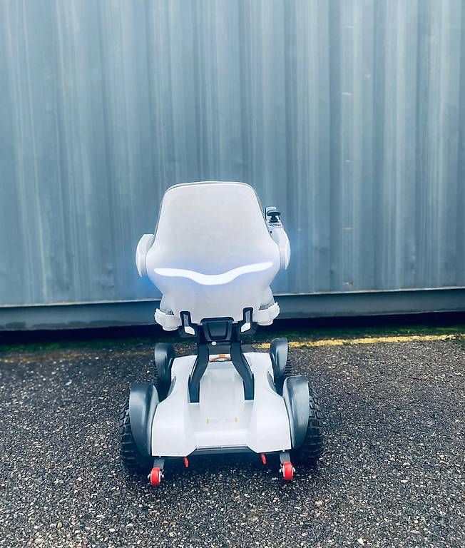 Sedie a rotelle:  Rollstuhl elektrisch mit app – Usato da Reinach BL venduto da pan_pjc6 3