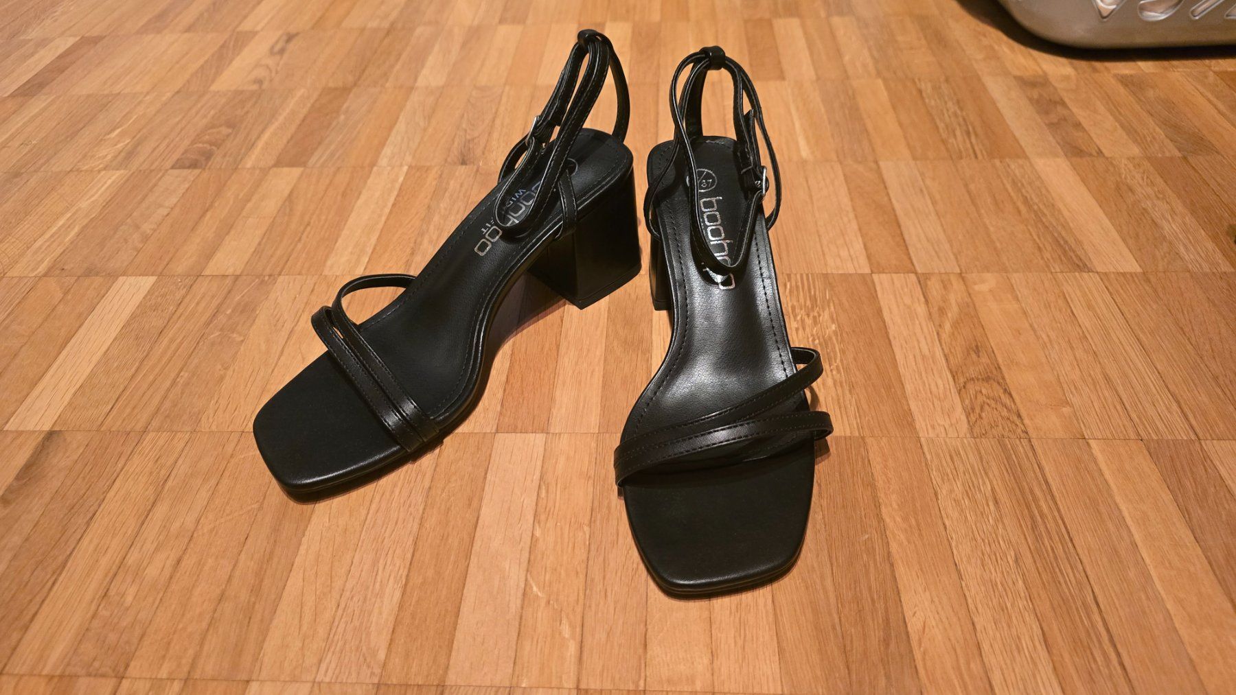 Boohoo Scarpe da donna: Boohoo Riemchensandalen Gr.37 – Nuovo (secondo la descrizione) da Zunzgen venduto da Kiki-The_Siren.