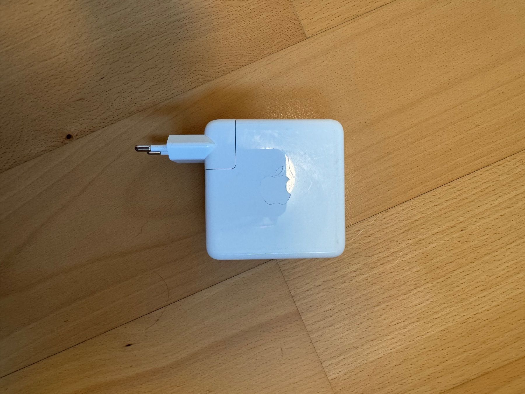 Apple Ladegeräte: Apple 96W USB-C Power Adapter – Gebraucht aus Zürich von pat_rx9j 1