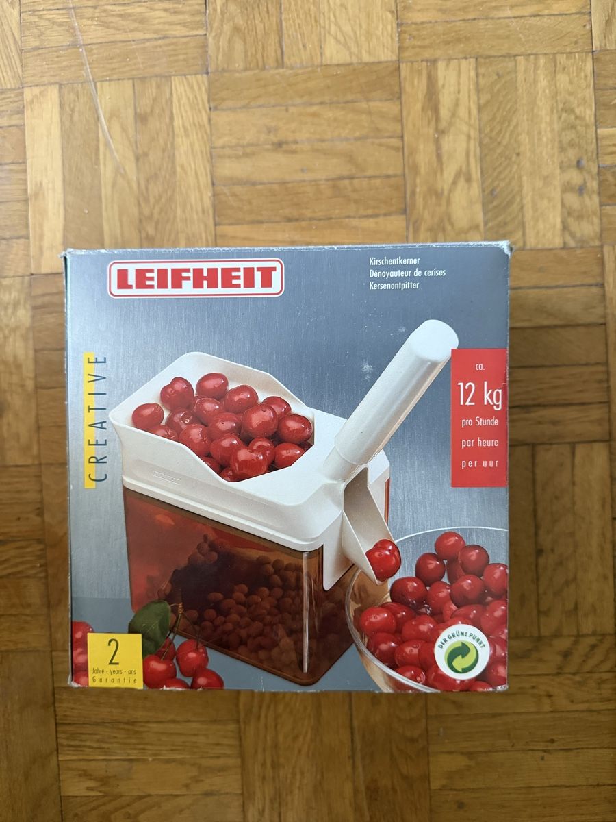 Leifheit Elettrodomestici da cucina: Dénoyauteur de cerises – Usato da Tavannes venduto da calimero1012