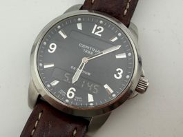 CERTINA digital Herrenuhr läuft / montre pour homme