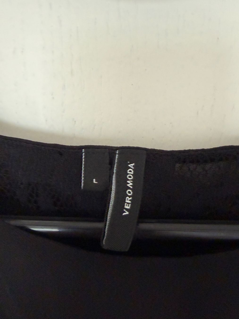 Vestiti: Kleid Grösse L – Nuovo (secondo la descrizione) da Schübelbach venduto da Sambodscha 1