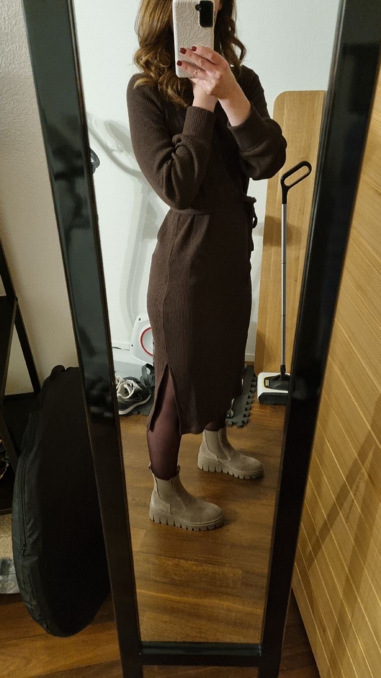 Vestiti: Damen Strickkleid abricot coco, Grösse S, neu – Nuovo e nell'imballaggio originale da Belp venduto da sfanny88 3