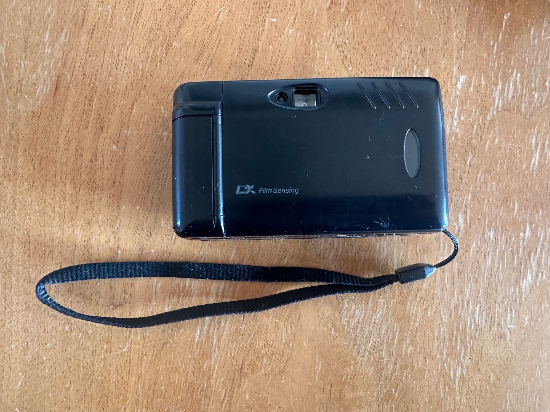 Fotocamera: Analoge Kamera mit Hülle – Usato da Bern venduto da KrAGinES 1