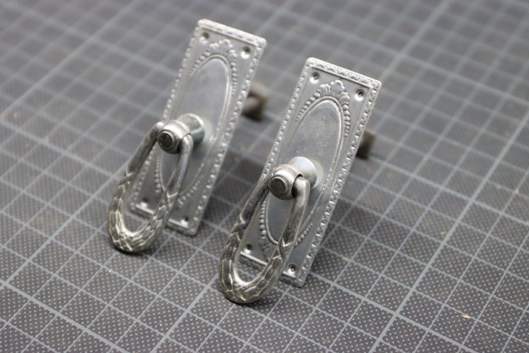 Ferramenta: antiker Jugendstil Fallgriff / Zugring – Usato da Emmetten venduto da Super008 1