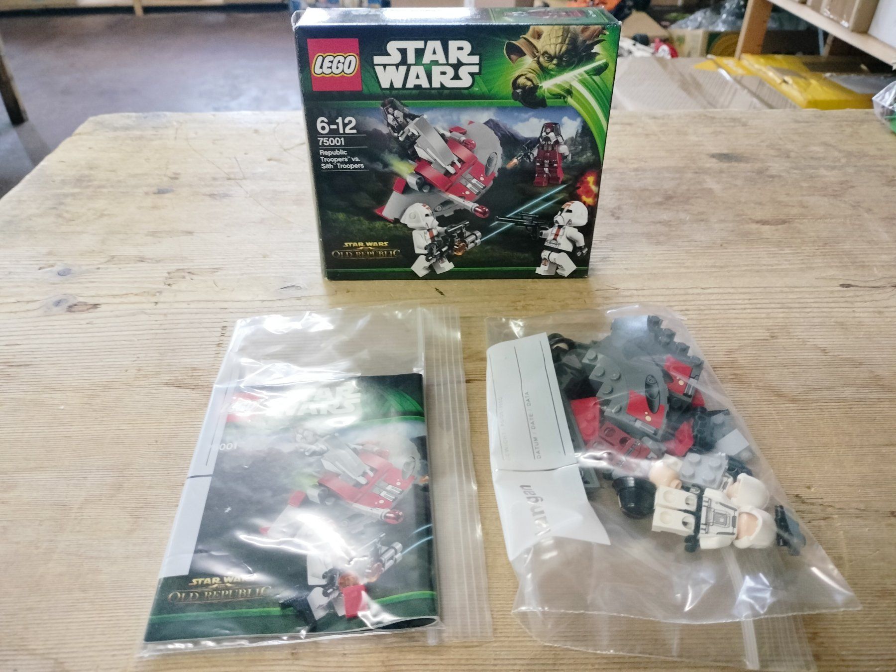 Lego Star Wars 75001 Republic Troopers vs. Sith Troopers OVP (Gebraucht ...