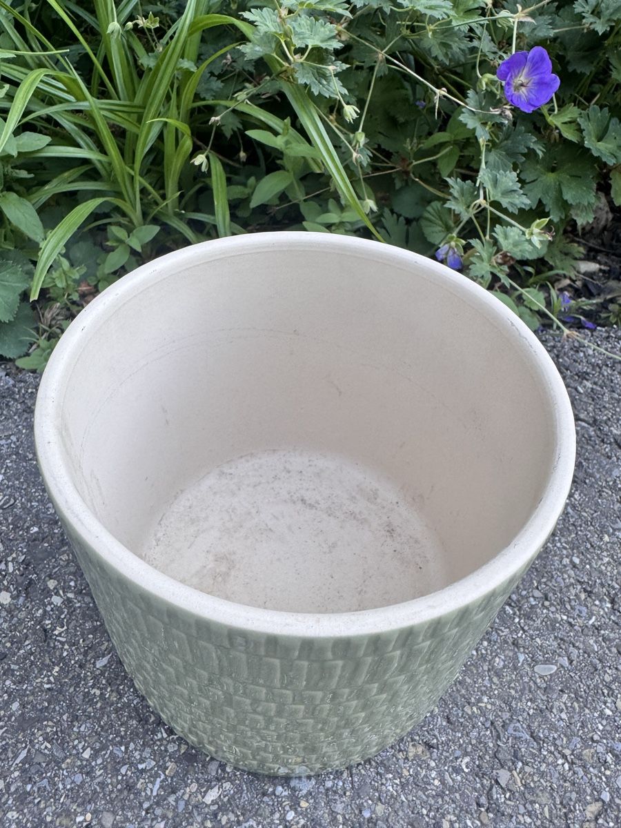 Ikea Blumentöpfe: Blumentopf Keramik hellgrün gemustert – Gebraucht aus Gibswil von Engelsgleich 4