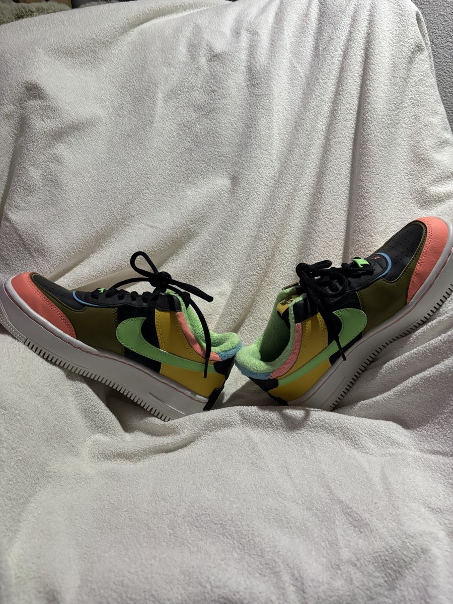 Nike Scarpe da donna: Baskets Nike Air Force 1 Shadow multicolore état neuf – Nuovo (secondo la descrizione) da Biel/Bienne venduto da Bumboboss 2