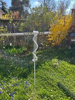 2 vases éprouvettes sur tiges - deco de jardin