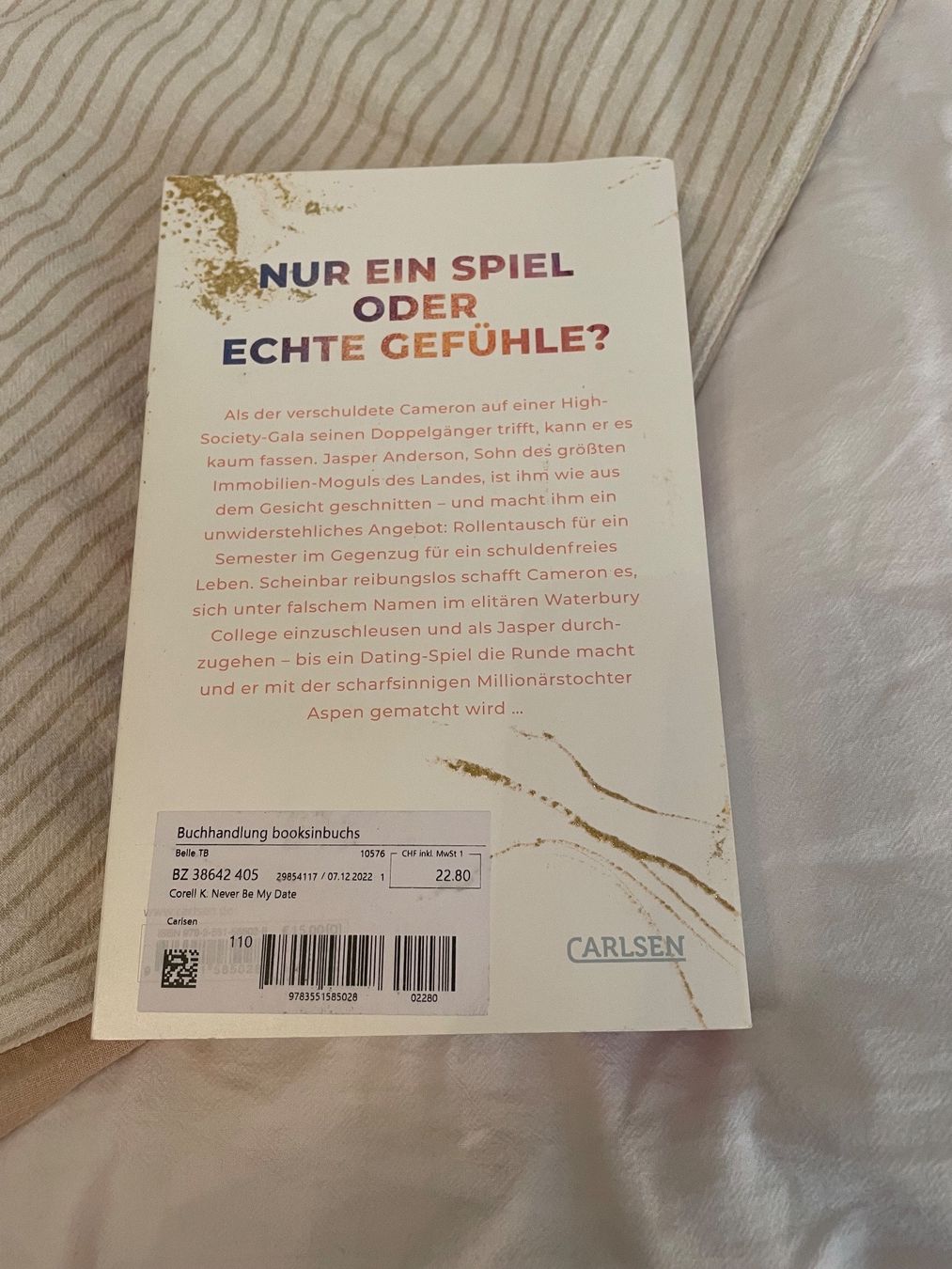Livres: Never be my date - Kate Corell mit FARBSCHNITT – D'occasion à Oberentfelden par LarissaMue02 2
