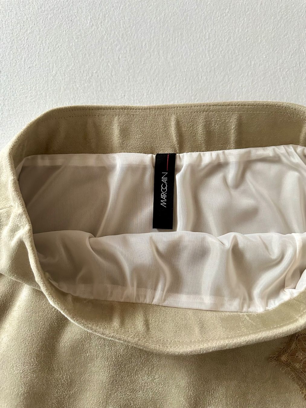 Marc Cain Gonne: Wildleder Rock von MARC CAIN – Nuovo (secondo la descrizione) da Buchs ZH venduto da KittyInStyle 3