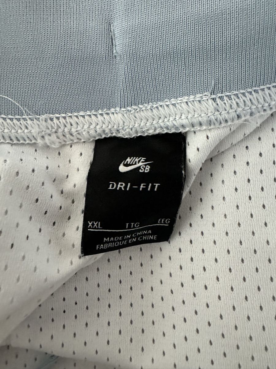Nike Hosen: Nike SB Shorts / Dri-Fit – Gebraucht aus Zürich von sell_my_stuff 3