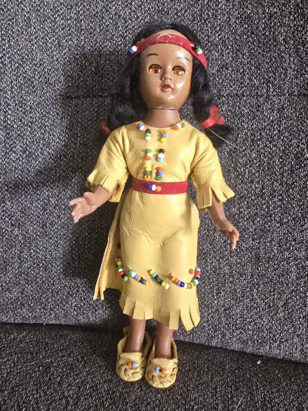 Bambole: Indianische Puppe – Usato da Wildegg venduto da mlit 1