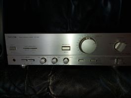 Technics Verstärker mit SU-V460 mit zwei Sony
