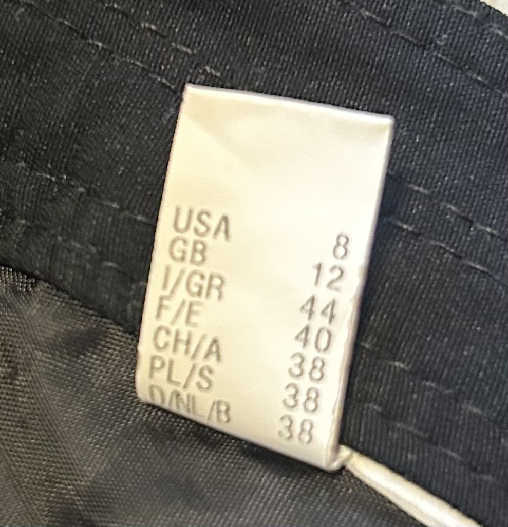 Pantaloni: Ginalaura Julia Damenhose, schwarz, Gr. 38 – Usato da Pfeffingen venduto da sasi25 2