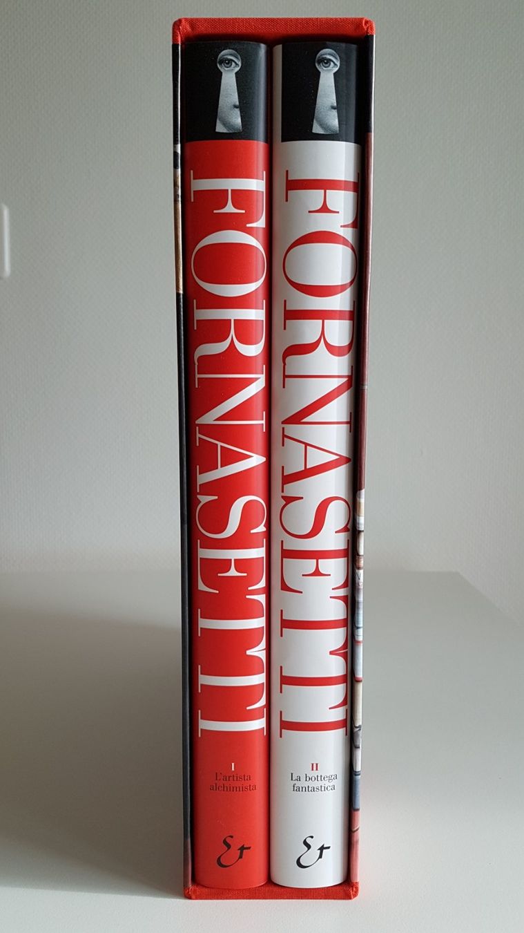 Libri: Buch Fornasetti 2 Bänder – Nuovo (secondo la descrizione) da Basel venduto da dav_6dyd