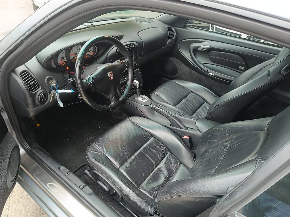 Automobili: Porsche 911 996 Carrera 4 – Usato da Taverne venduto da ClassicCarCornerSA 8