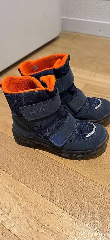Schuhe für Jungen: superfit Winterschuhe Gr. 29 – Gebraucht aus Strengelbach von lul_tfr6