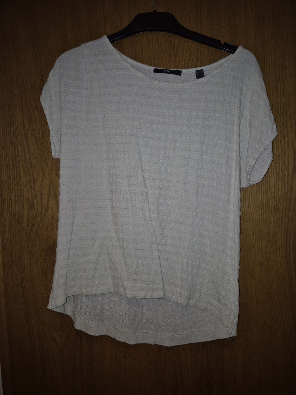 Esprit T-shirt: Esprit T Shirt Beige Gr M – Nuovo (secondo la descrizione) da Sils/Segl Maria venduto da ainib