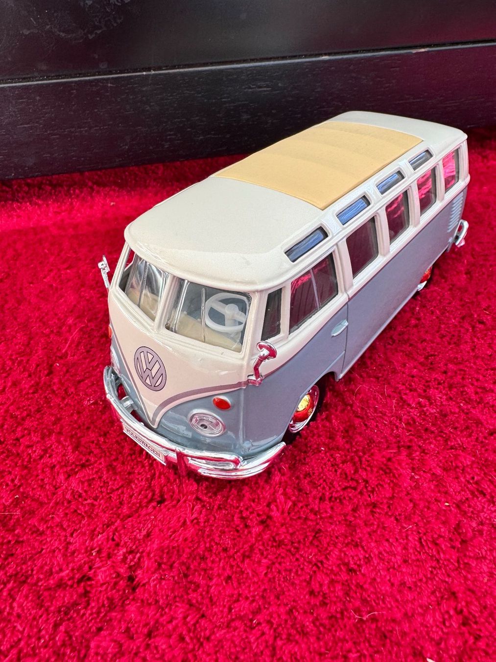 Maisto Modellini d'auto: VW Volkswagen Van Samba Modellauto "Maisto" – Nuovo (secondo la descrizione) da Montlingen venduto da timolino12 1