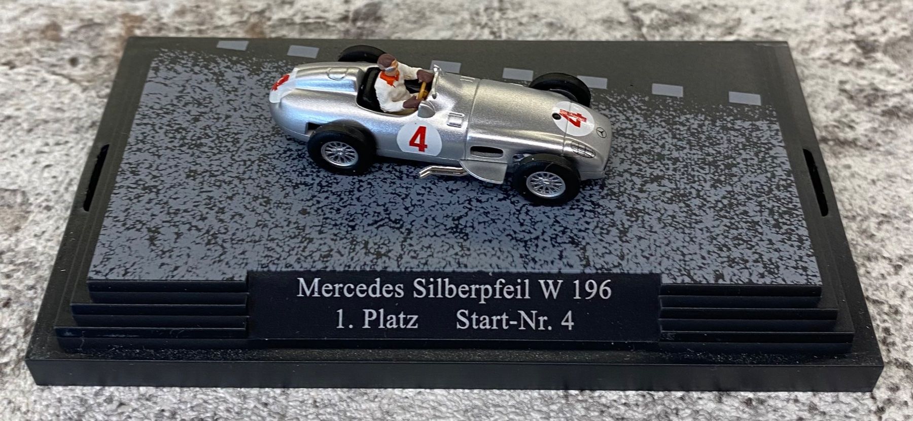 Busch Modellbausätze & Standmodelle: Busch 47002  Mercedes-Benz Silberpfeil W196 – Neu und originalverpackt aus Sursee von Toni-SpielSursee