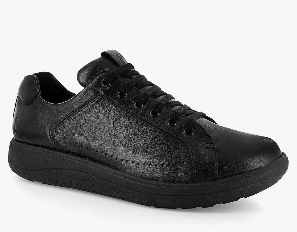 Herrenschuhe: Schwarze Strive Lederschuhe, Gr. 42 neu – Gebraucht aus Unterseen von mel_ztp6 1