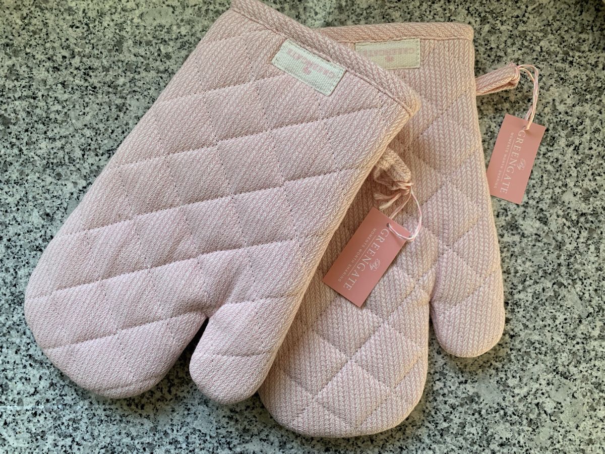 Handschuhe & Handstulpen: 2er Set Grillhandschuhe/Backhandschuhe von Greengate NEU – Neu (gemäss Beschreibung) aus Ellikon an der Thur von Bali1999 1
