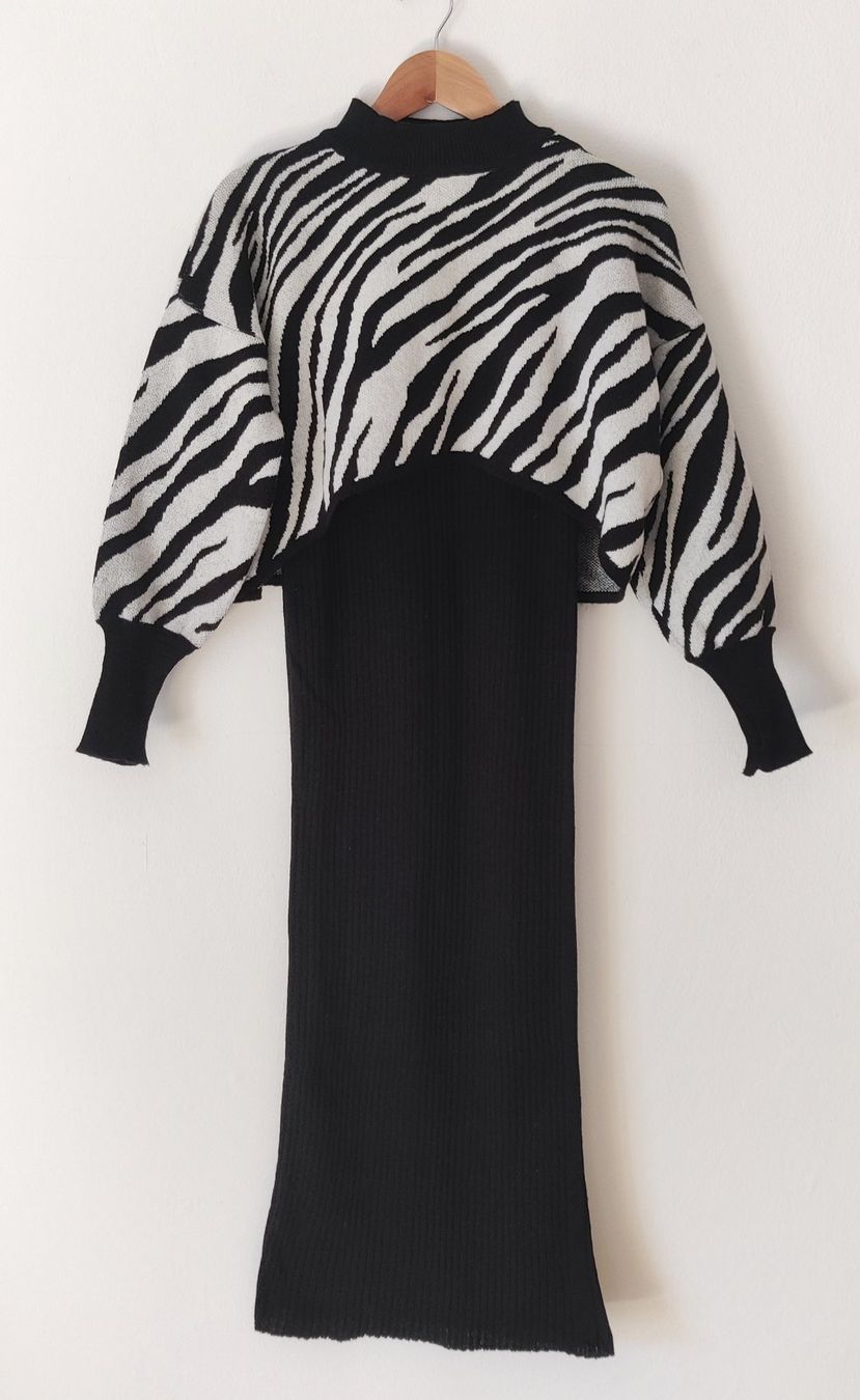Vestiti: Maxi Strick-Kleid mit Pullover Pulli Zweiteiler Zebra Gr.S – Usato da Winterthur venduto da Lotusherz 1