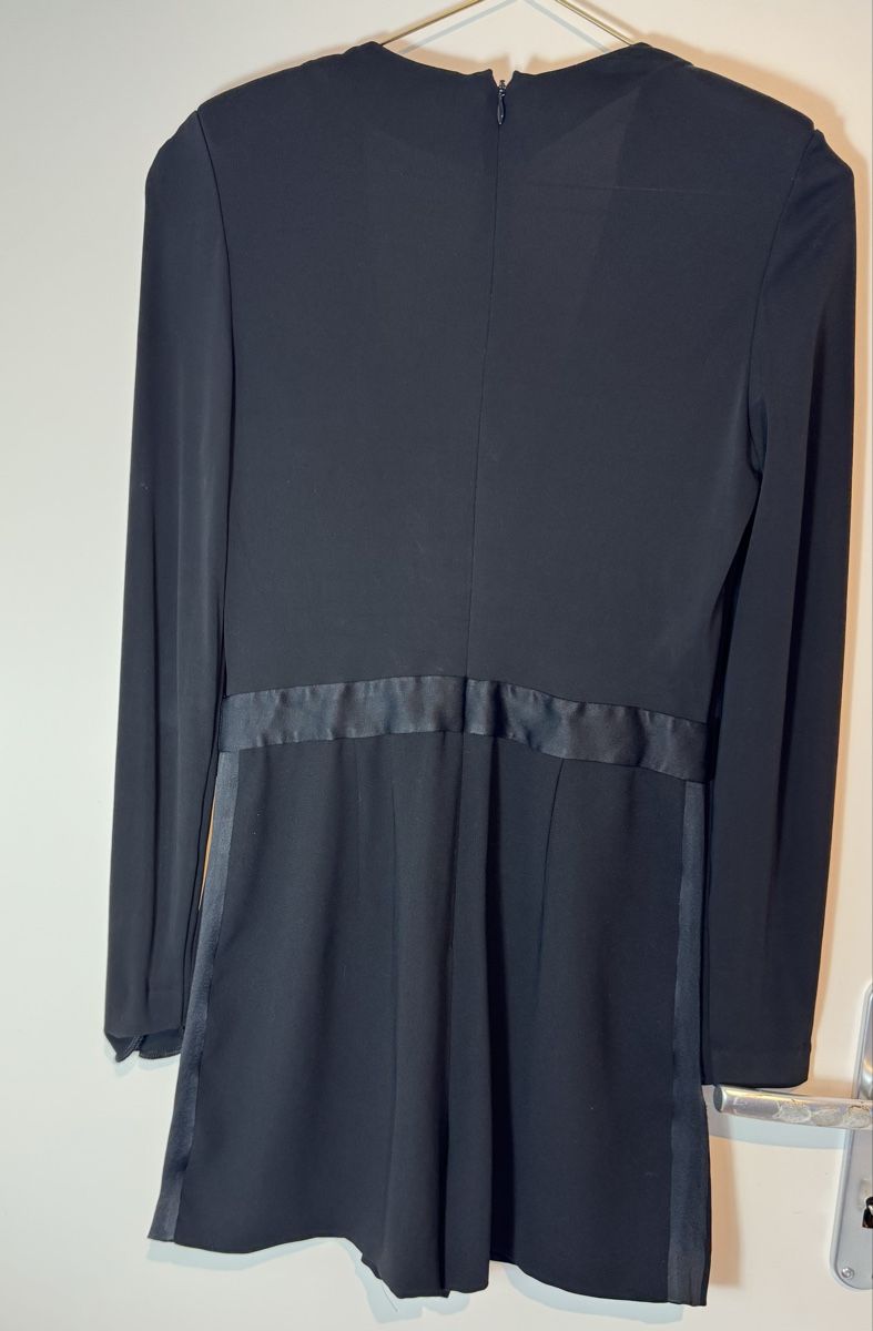 Diane von Furstenberg Jumpsuits: Elegant Black Jumpsuit by DVF Size 6 – Gebraucht aus Hurden von rac_wyf8 2