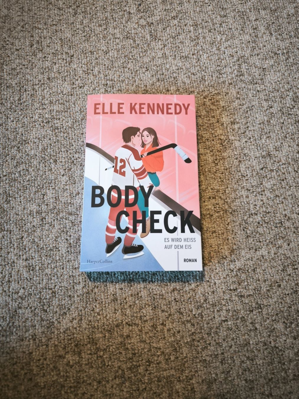 Libri: Body Check - Elle Kennedy – Nuovo e nell'imballaggio originale da Sargans venduto da .isa_
