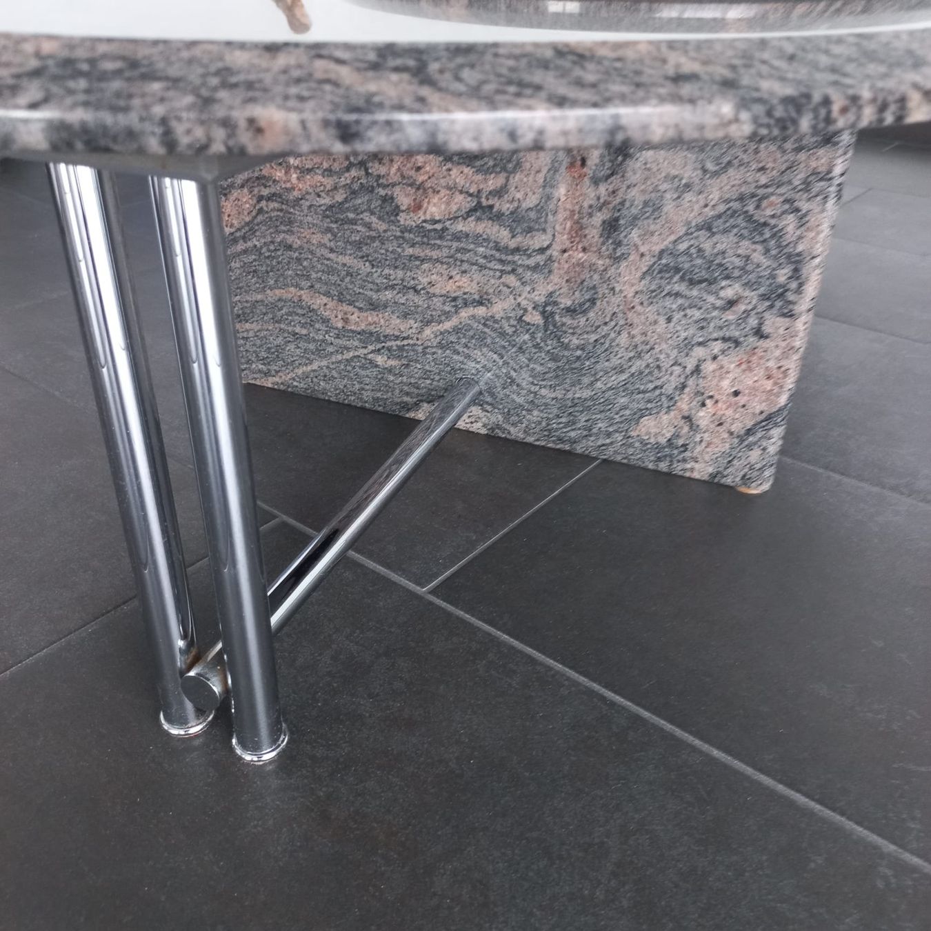 Tavoli: Salontisch aus Granit Couchtisch – Usato da Benken SG venduto da trix87 1