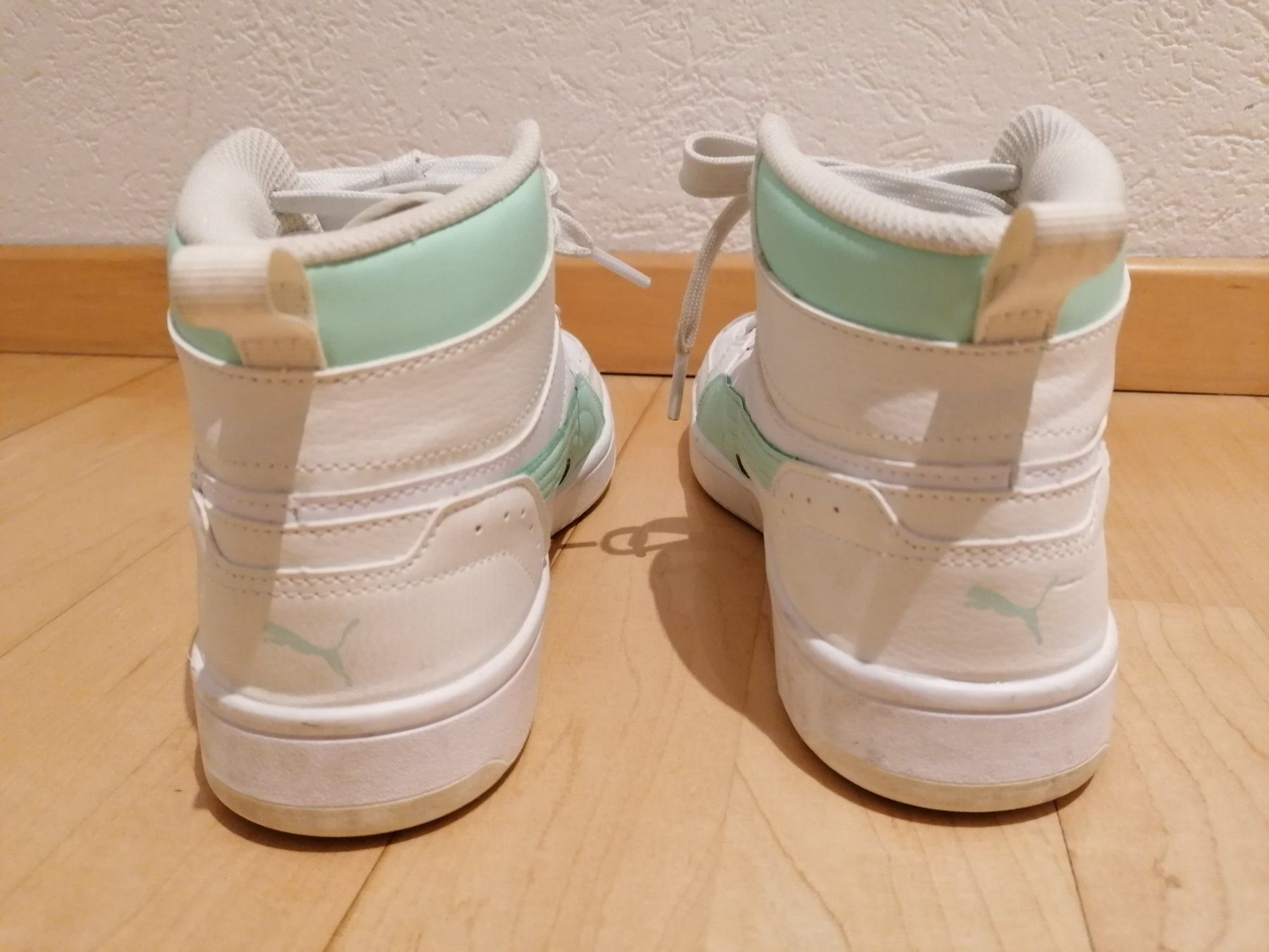 Puma Scarpe per ragazze: Mädchen Schuhe PUMA, Grösse 38,5 – Usato da Flawil venduto da underwegs 3