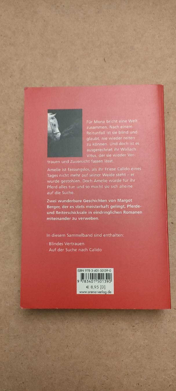 Libri: 2 Pferdebücher in ein von Margot Berger – Usato da Mönchaltorf venduto da Icelandichorse 1