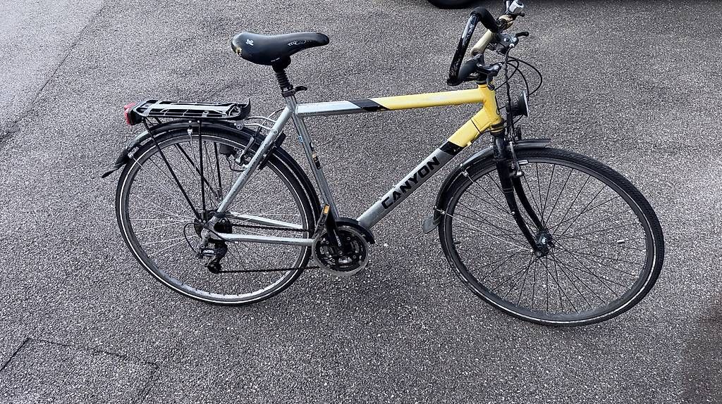 Vélos: Canyon Sport Trekkingvelo  – D'occasion à Oberdorf BL par Bertankul