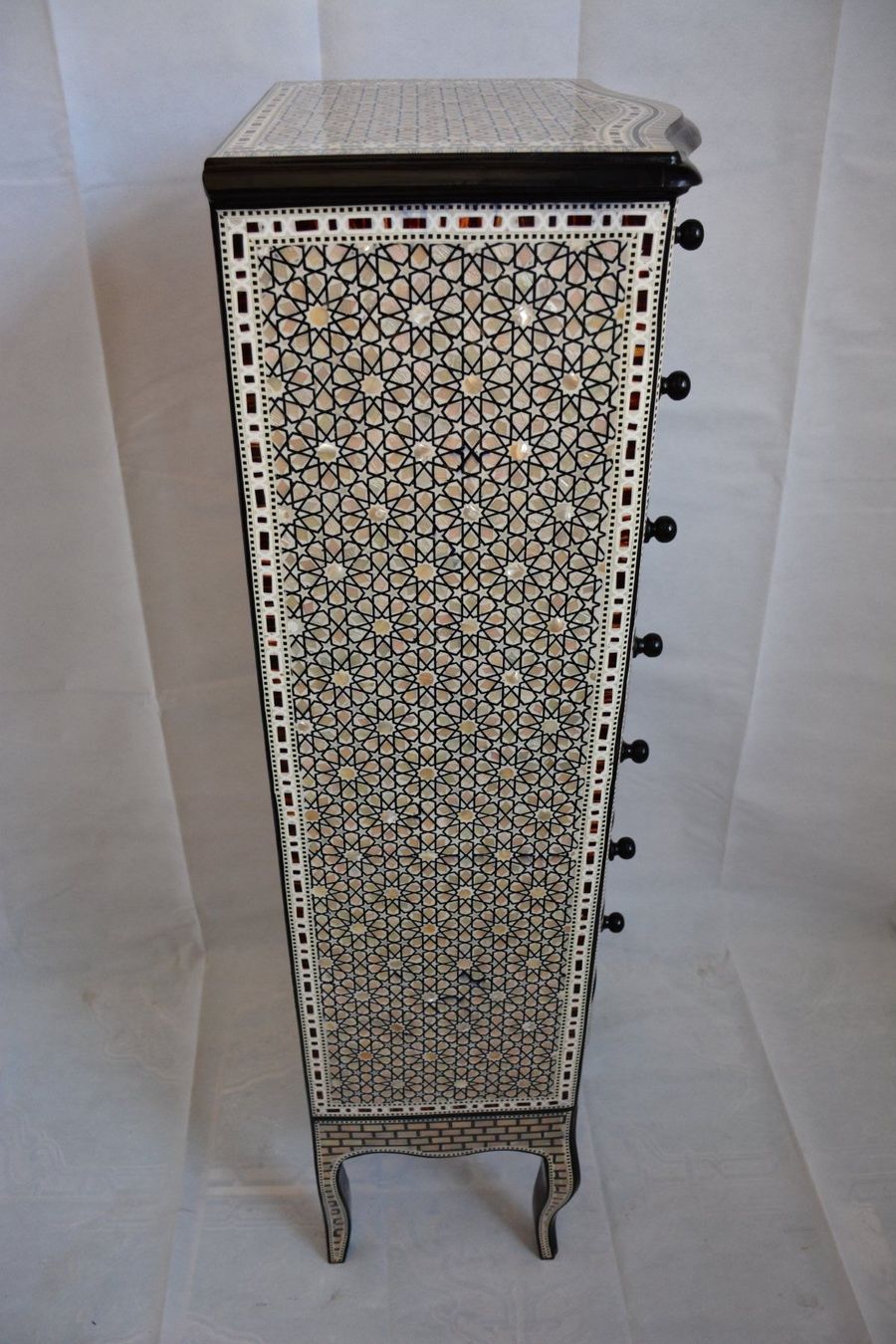 Kommoden: Semainier de style Louis XV de nacre. – Gebraucht aus geneve von louisart 4