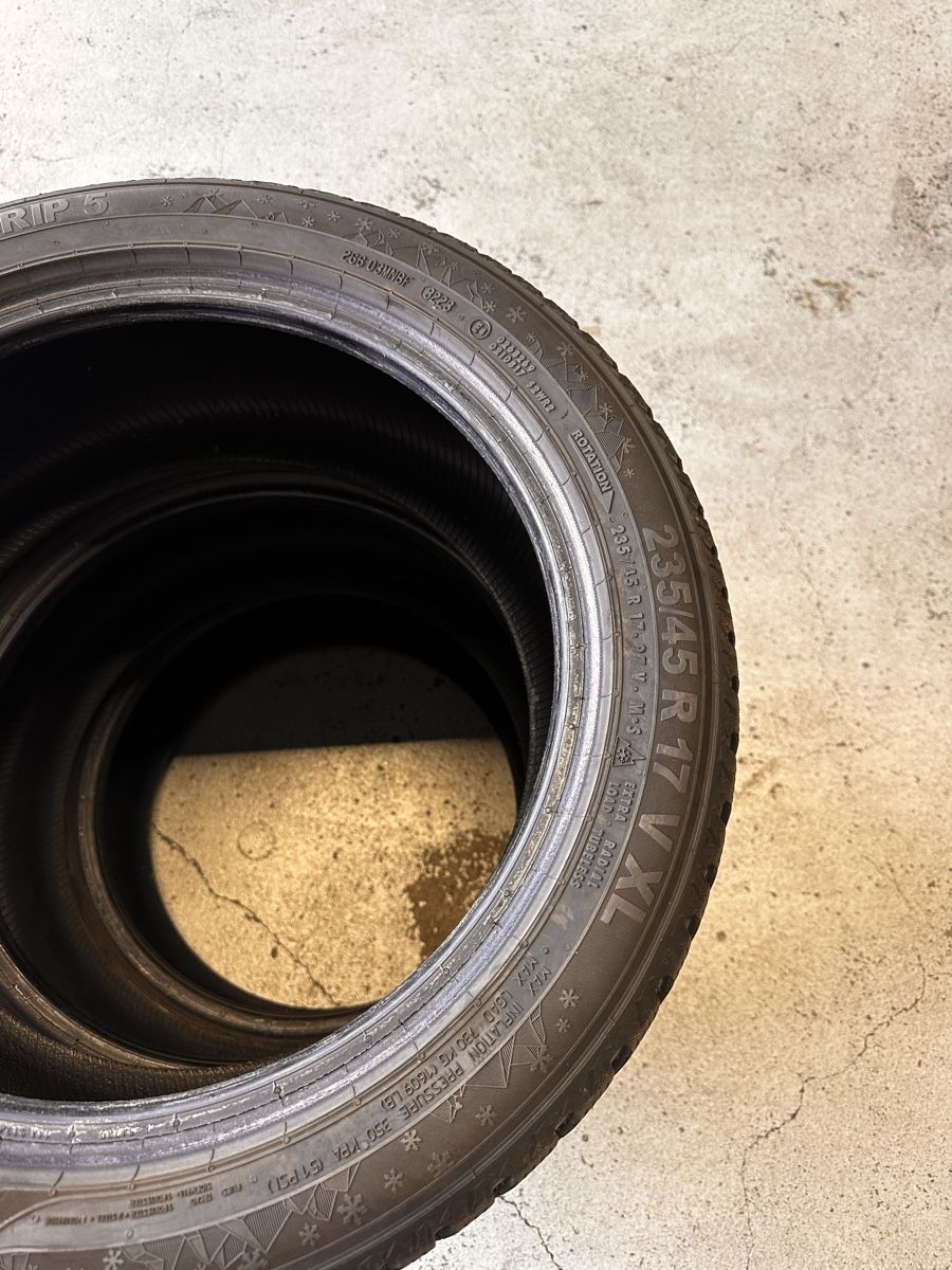 Pneumatici & Ruote complete: Winterreifen 3x 235/45R17 Semperit – Usato da Höri venduto da EverythingForSale 3