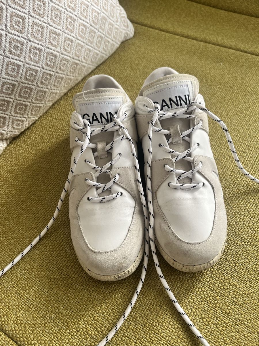 Ganni Scarpe da donna: GANNI Vegan leather trainers – Usato da Zürich venduto da Smartcookies 1