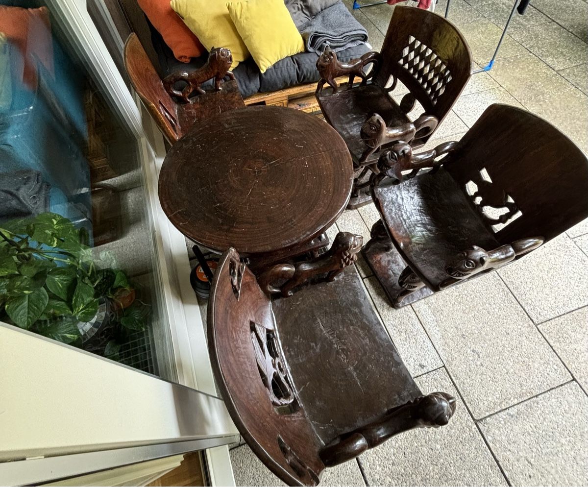 Articoli in legno: Afrikanischer Salon – Usato da Wettingen venduto da suk_p9mv 1