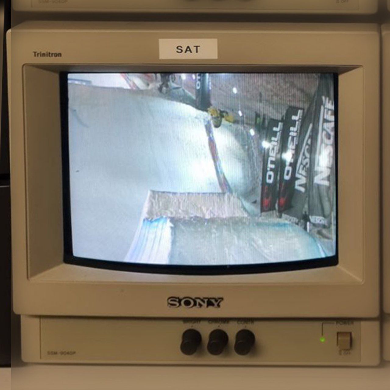 SONY TRINITRON PVM-9L2 CRT Color Video Monitor!! EUR 230,58 - FR
