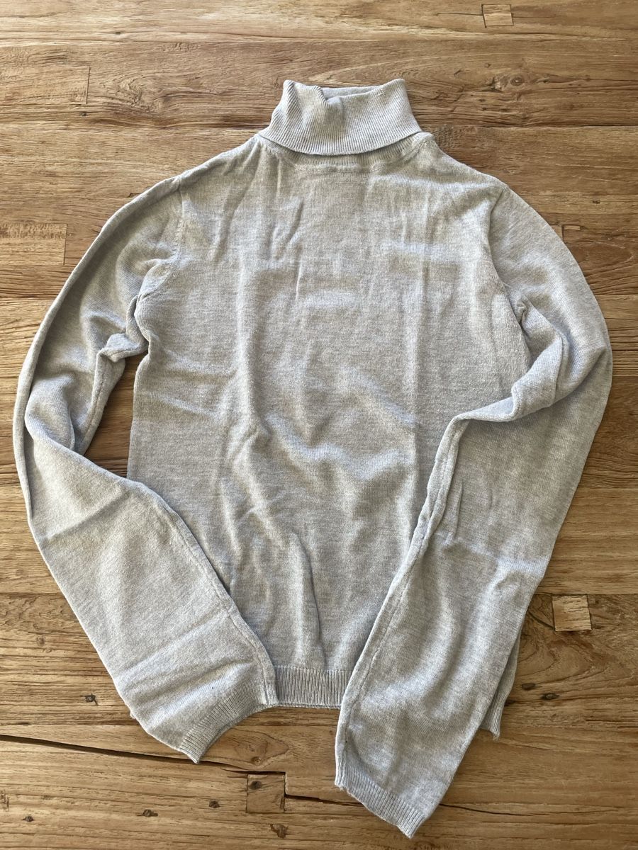 Pull&Bear Pulls & Sweat-shirts: Pull&Bear Rollkragenpullover, hellgrau, Grösse S – D'occasion à St.Urban par leo_7gfq