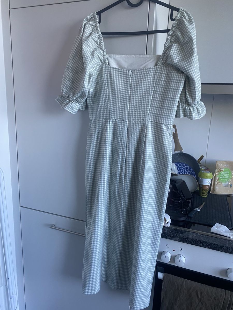 Vestiti: Cocktail dress with underlining (new) – Nuovo (secondo la descrizione) da Zug venduto da kse_w9mn 4