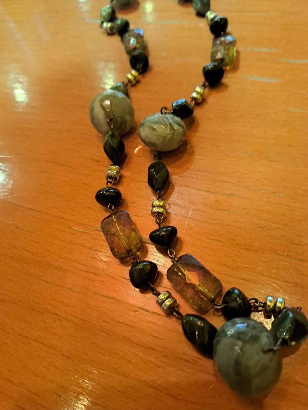 Catenine: Das ist ein schönes Collier aus Glasperlen. – Usato da Wolfhausen venduto da fab_58yr 2