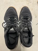 Asics Hallenschuhe, Grösse 43.5, Top Zustand für Halle!