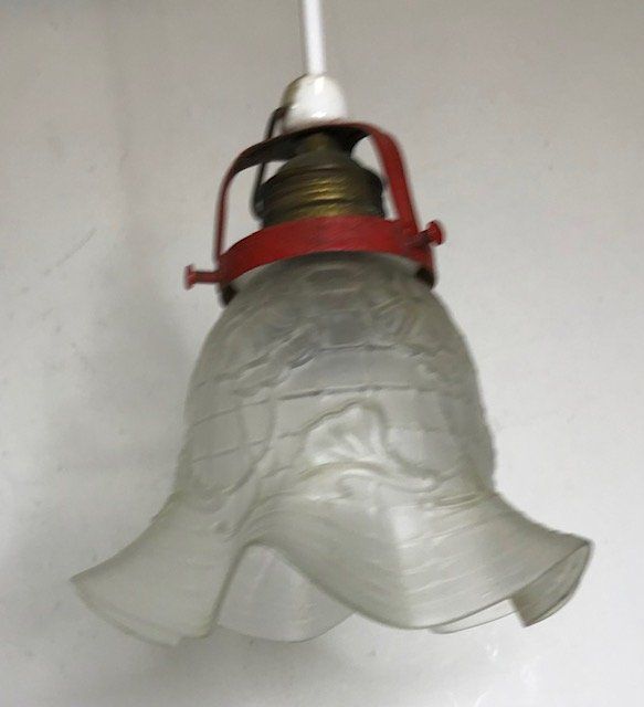 Lampade: Tulpenform Glas Lampenschirm 20er – Usato da Zürich venduto da gigimai67 1