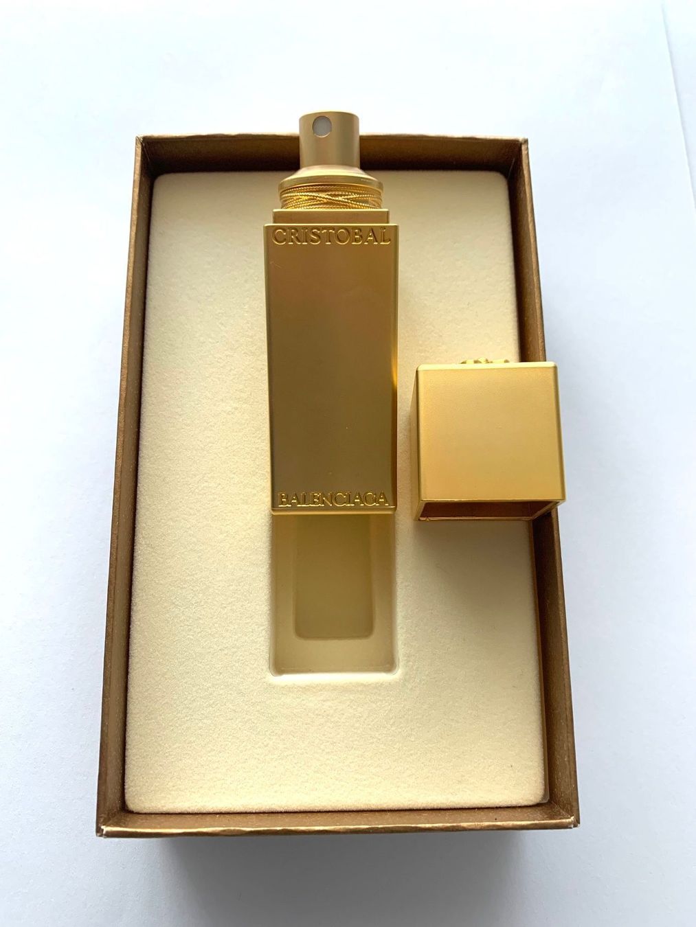 Balenciaga Parfum & Eau de Toilette: Cristobal Balenciaga Parfum / Extract Spray 7,5 ml – Gebraucht aus Steinhausen von and_jv7v 3